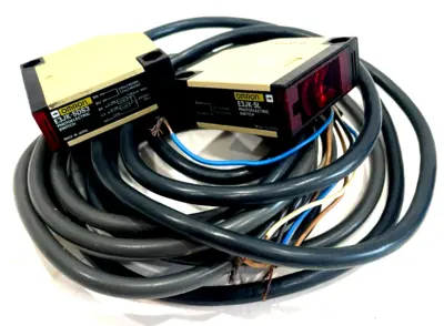 NEW OMRON E3JK-5S3 PHOTOELECTRIC SWITCH SET 24 to 240VAC 12 to 240VDC E3JK5S3