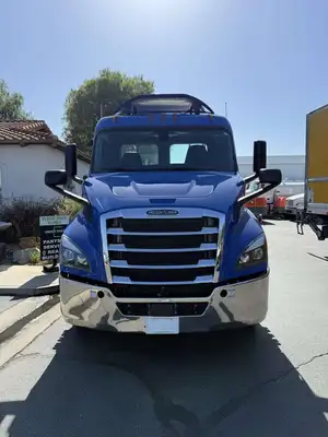 Used 2019 FREIGHTLINER T11664ST Conventional trucks California US | Commerce Truck Equipment Sales #1548733