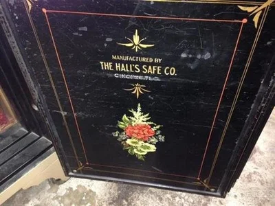 USED HALLS SAFE
