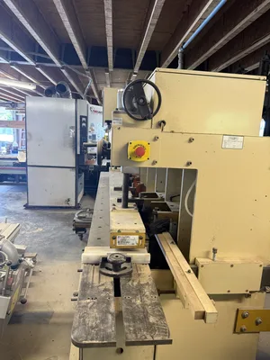 CR369E | Ritter | Shape & Sand Machines
