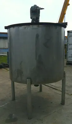 SPC9092  Tank 475 gallon vertical tank, Stainless Steel, Lightn'n agitator, conical