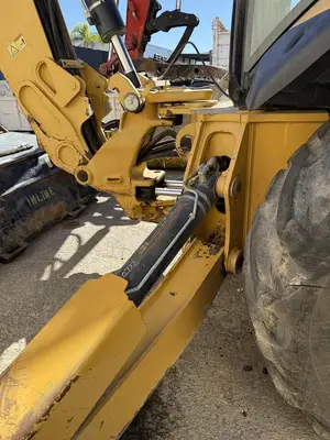 USED 2014 CATERPILLAR 450F