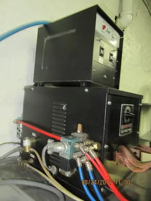1975-300 JOYAL MDL. L1G-5 5KVA BUTT WELDER WITH JOYAL MICRO PROCESSOR WELDING CONTROL