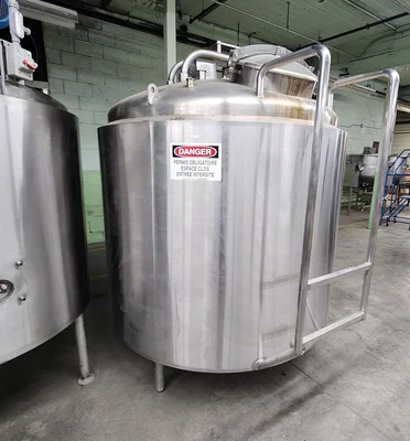 Tank Liquid Mixing and cooling process Food Grade 316 Stainless steel Tank 400 us gal # 7614
