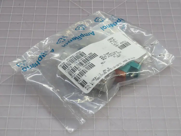 New | in-Stock AMPHENOL 272-0103-001-000 SO-1049-8772 Electrical Fittings Texas US | Aucto #1308480