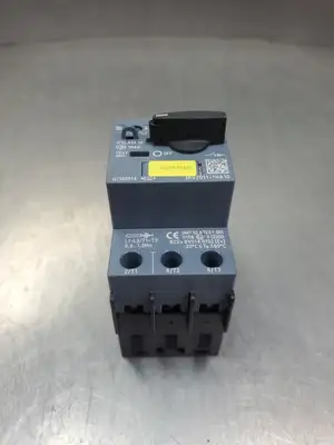 USED Siemens 3RV2011-1HA10 SIRIUS Circuit Breaker.