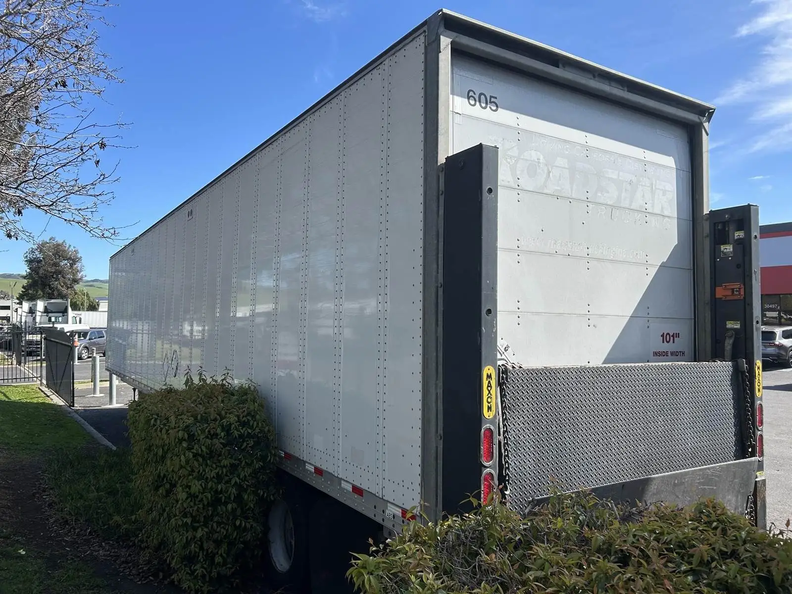 USED 2012 HYUNDAI TRANSLEAD