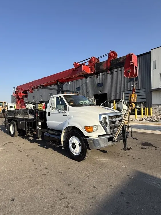 Used 2006 FORD T-750 XL/XLT Truck-Mounted Cranes Minnesota US | Carco Truck & Equipment #1514069