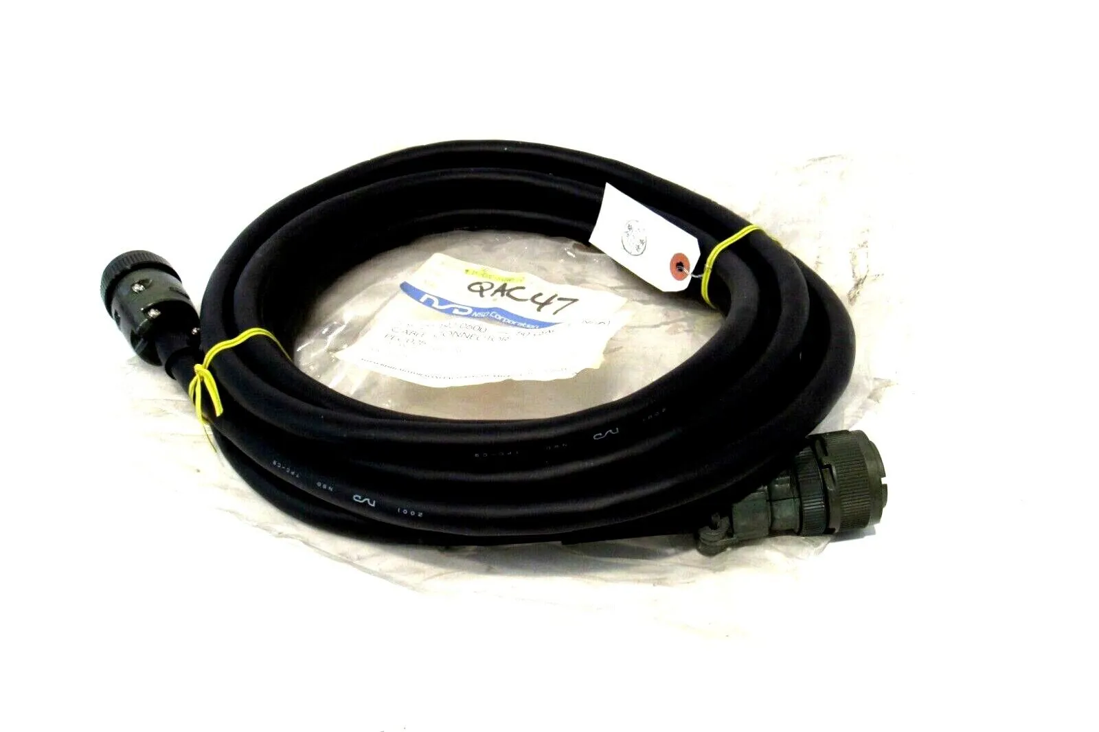 NEW NSD CORPORATION PE-C02-5 (5M) CABLE CONNECTOR PEC025