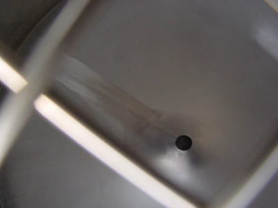 2700 L S/S Enclosed Tank