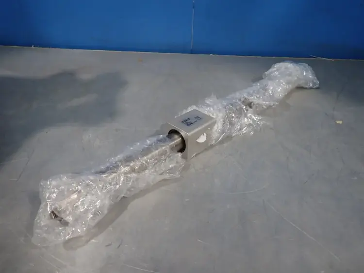 Used SMC CY3B40700 Cylinders | HGR 24 #731532