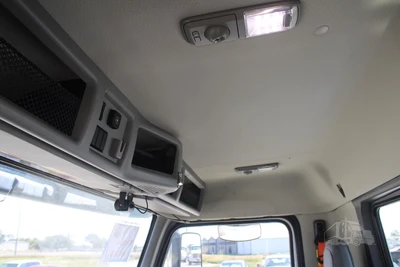 Used 2019 VOLVO VHD64B200 Vacuum Truck Texas US | Roll Off Truck World #1491998
