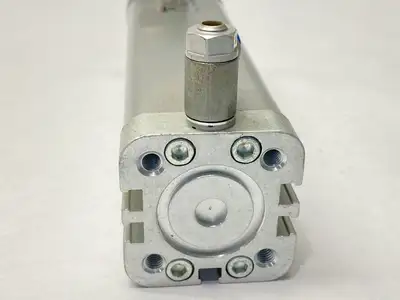 32M2A032A130 | Camozzi  Pneumatic Cylinder Double Acting 32mm Bore 130mm Stroke - Used