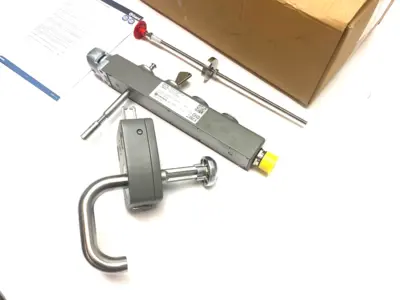 USED FORTRESS INTERLOCKS TGARD SAFETY INTERLOCK ACTUATOR HINGED