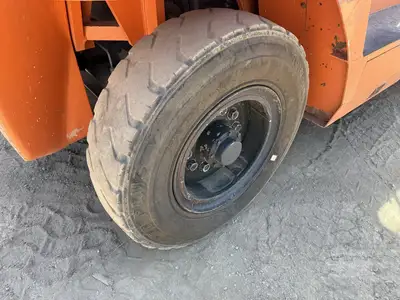 Used 2011 DOOSAN D110S-5 Internal Combustion Forklifts: Pneumatic Tire California US | Mittry Construction #1363446