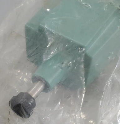 NEW Numatics 33SAD400O011D30