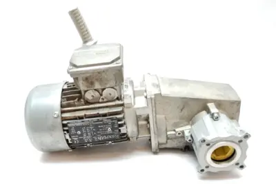 Used Bosch Rexroth, Lenze 3842542193, MDEMAXX071-32C1U, GKR04-2MHGR-071C32 Gearmotors Michigan US | Maverick Industrial Sales #1398764