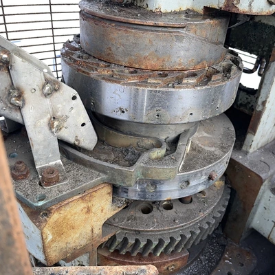Courtoy 20 Head Rotary Tablet Press R33