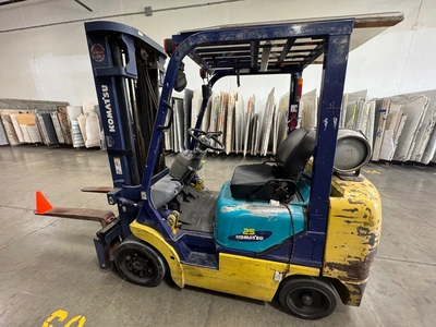KOMATSU FG25T-12 Misc Forklifts | Pressroom Solutions LLC (3)