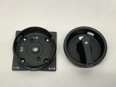 USED EATON ROTARY DISCONNECT LOCK-OUT HANDLE