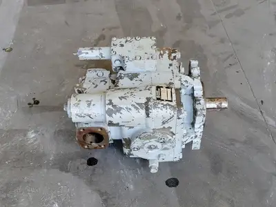 USED SAUER DANFOSS 24 7020 CW