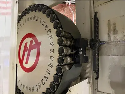 USED 2011 HAAS EC-500