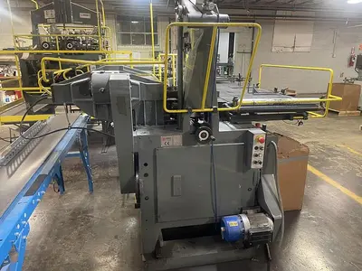 USED 2001 EMMECI MC92 SB RIGID SET-UP BOX MACHINE