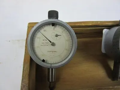 2 Compac dial Indicator