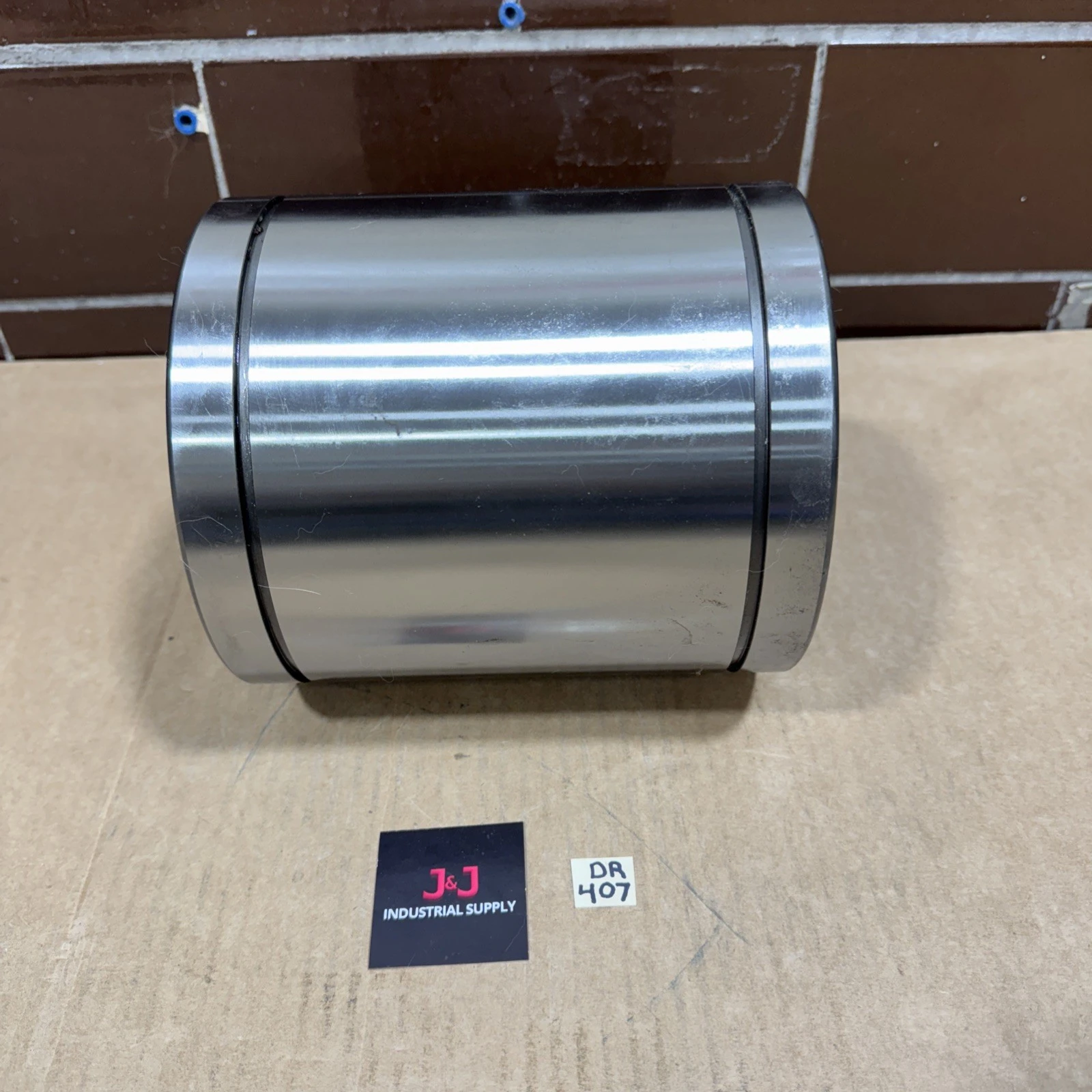 NEW THK LM120A