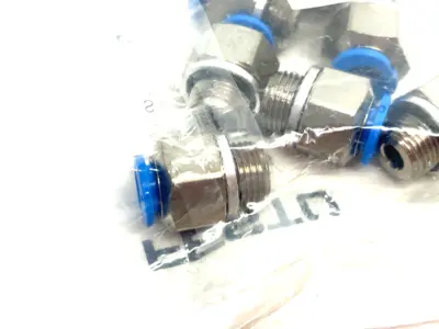 New | in-Stock Festo Straight Male Push-in Tube Fitting 186265 PKG OF 7 Parts (Hydraulics and Pneumatics) Michigan US | Maverick Industrial Sales #1420744