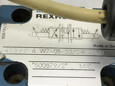 USED REXROTH 4WRKE32W000216A24EZ9D3MR439
