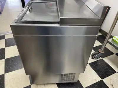 Used Glastender Used Glastender MF48-SF2 Under bar Commercial Glass/Mug Froster 48"W X 24"D 120V Underbar Equipment Illinois US | Falcon Restaurant Supply #1376508