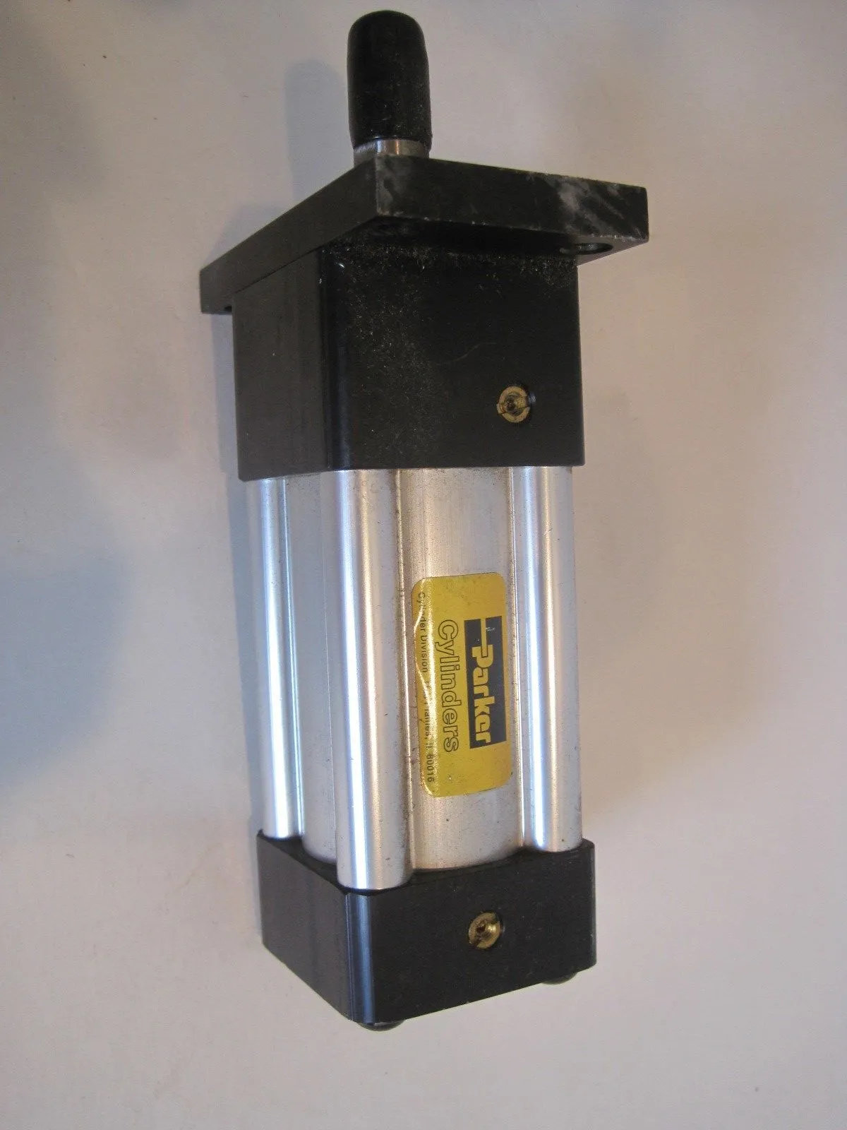 USED PARKER 01.50 CJ2MAUS18AC 1.500 CYLINDER 0150CJ2MAUS18AC1500