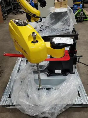 USED 2022 FANUC SR-20IA