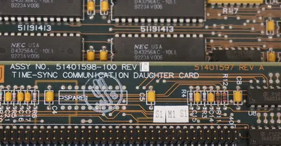USED HONEYWELL 51304684 ADVANCED COMM. MODULE W/ 51401598-100 TIME SYNC DAUGHTER CARD