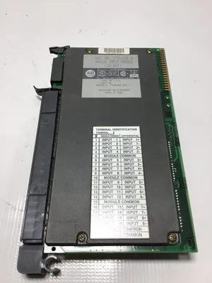Allen-Bradley 1771-A2B 8 Slot I/O Chassis PLC Processor Power Supply & Cards Key
