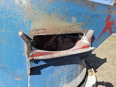USED 1997 VL/RAMPE RT-32