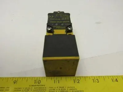 Turck Ni20NF-CP40-VP4X2 Combiprox 10...65VDC Proximity Sensor