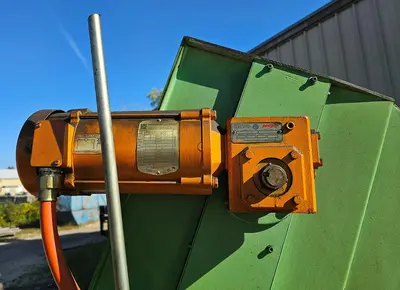 USED 1995 HENDRICKS ENGINEERING 6044