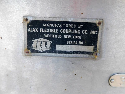 USED AJAX LO VEYOR VIBRATORY PAN