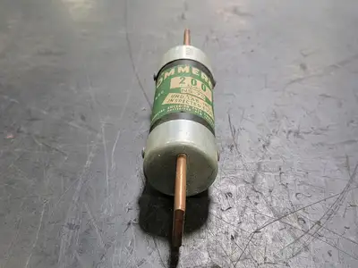 USED COMMERCIAL ENCLOSED FUSE NS-75