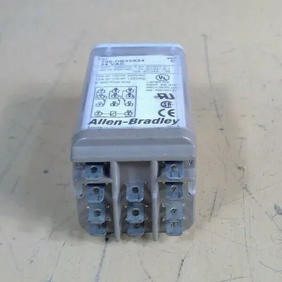 Allen-Bradley 700-HB33A24 Series C Relay 24 VAC 4D