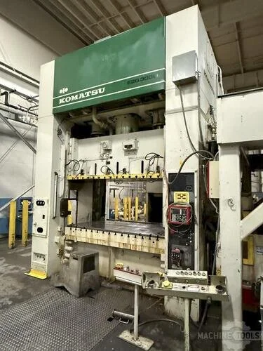 Used 1990 KOMATSU E2G-300U Straight Side Presses Michigan US | S & G Press and Machinery Sales #715513