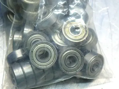 Unknown Roller Bearings, 44pcs - Alb14