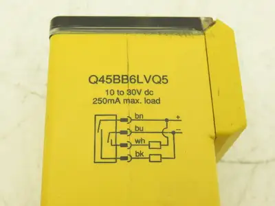 Banner Q45BB6LVQ5 Photoelectric Sensor Photo Switch Photoeye 4 Pin 30VDC