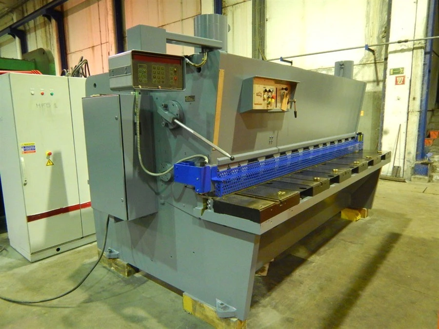 USED COLLY 3200 X 16 MM CNC