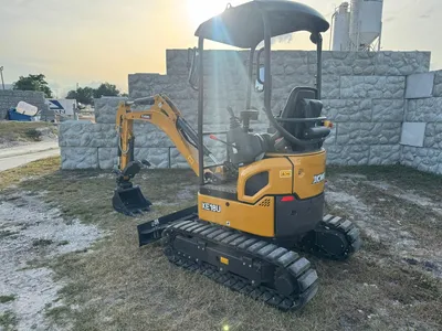 2025 XCMG XE18U Mini Excavator | Iron Listing (5)