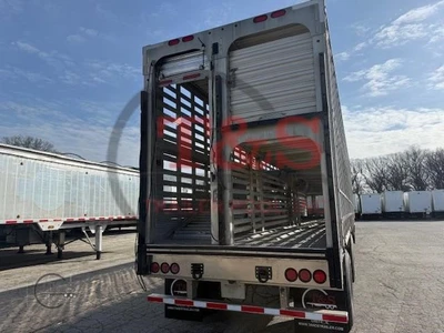 Used 2019 WILSON _UNKNOWN_ Livestock Trailers Illinois US | T&S Trailer Pool #1509468