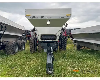 Used UNVERFERTH _UNKNOWN_ Dry Spreaders Iowa US | Keast Enterprises #1360495