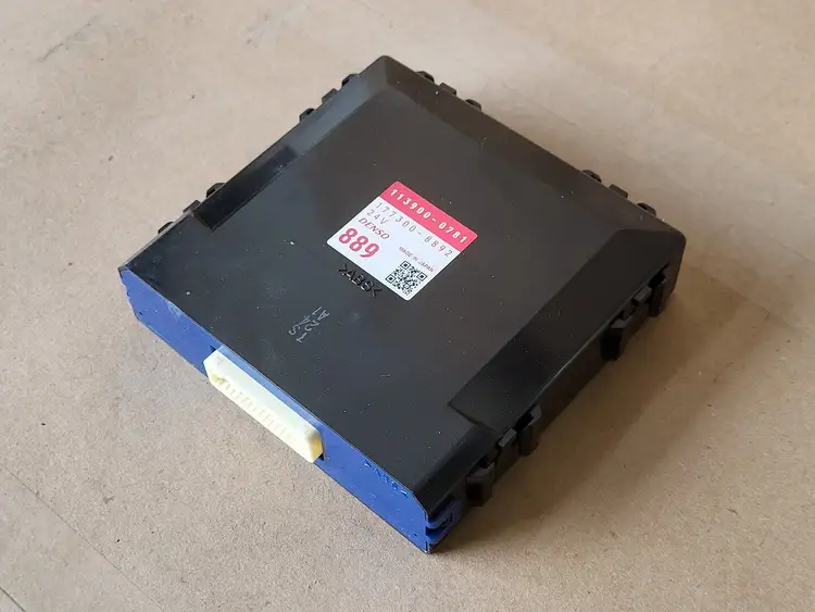 New | in-Stock KOMATSU 2A5-979-1122 Misc Electrical & Power Parts British Columbia CA | Lenmark #251752